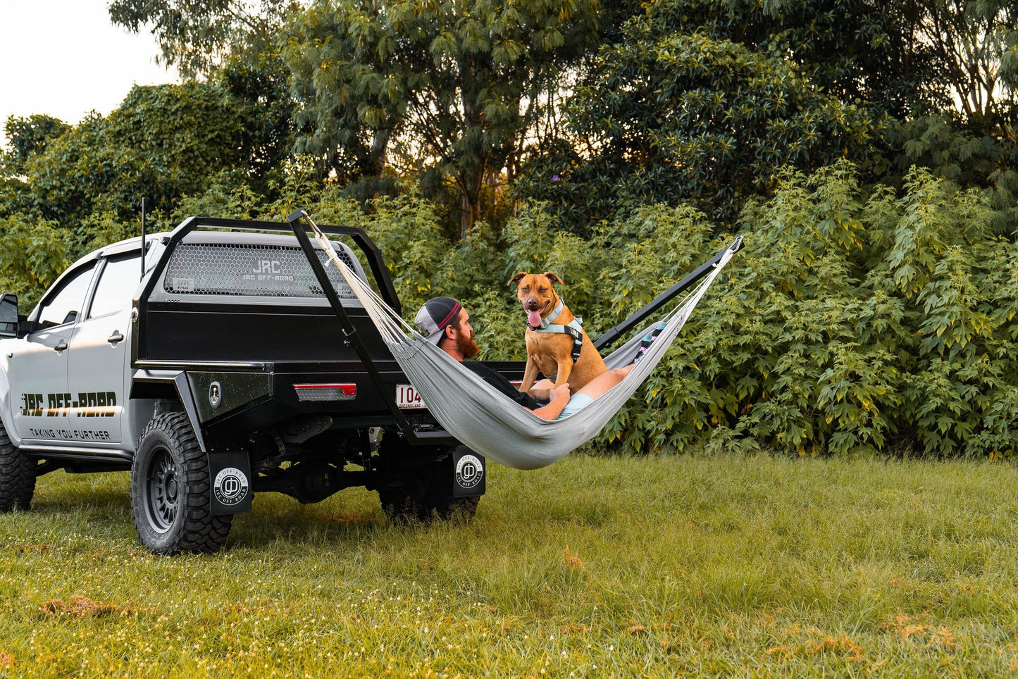 TOW BAR HAMMOCK