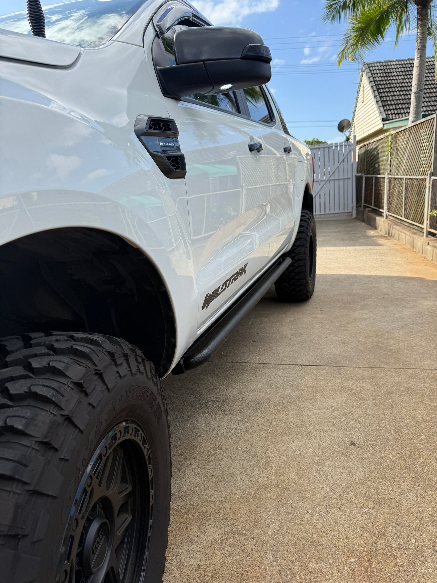 PX3 FORD RANGER ROCK SLIDERS